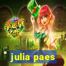 julia paes